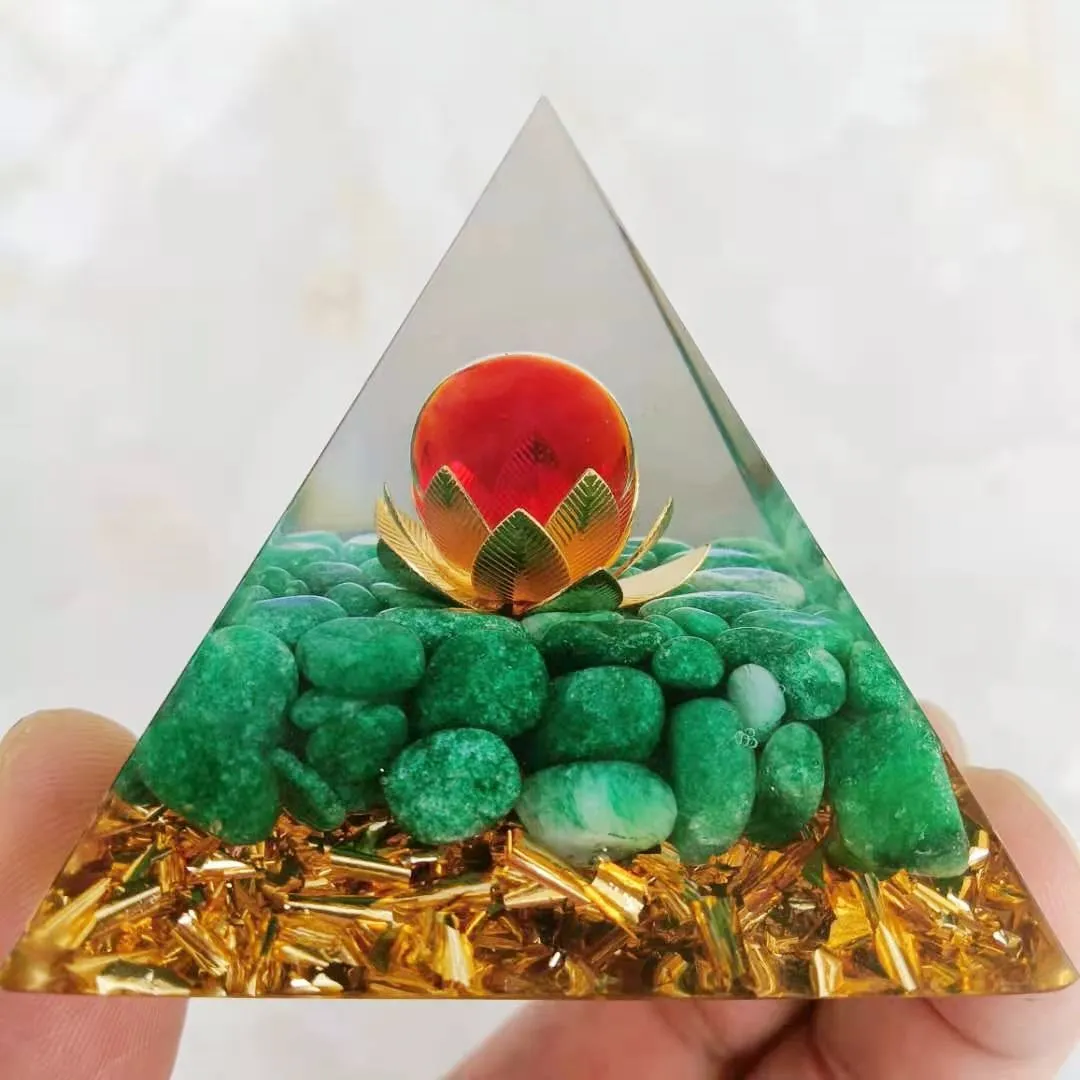 Orgonite ārējās tirdzniecības aogen piramīdas rotājumu dabīgā akmens lotus enerģijas piramīdas lai veicas