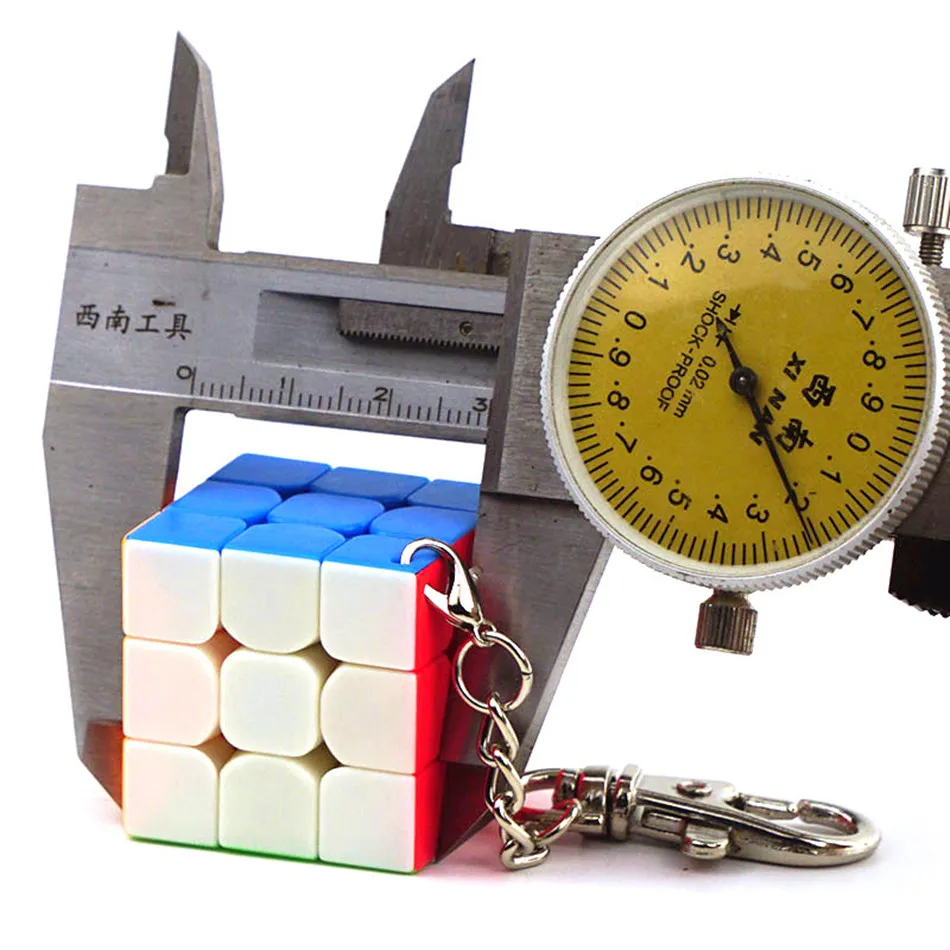 MoYu KeyChain Mofangjiaoshi 3cm 3.5 cm Mini 3x3x3 Magic Cube KeyChain Profesionālās Izglītības rotaļlietas, Atslēgu Gredzens cubo magico Puzzle