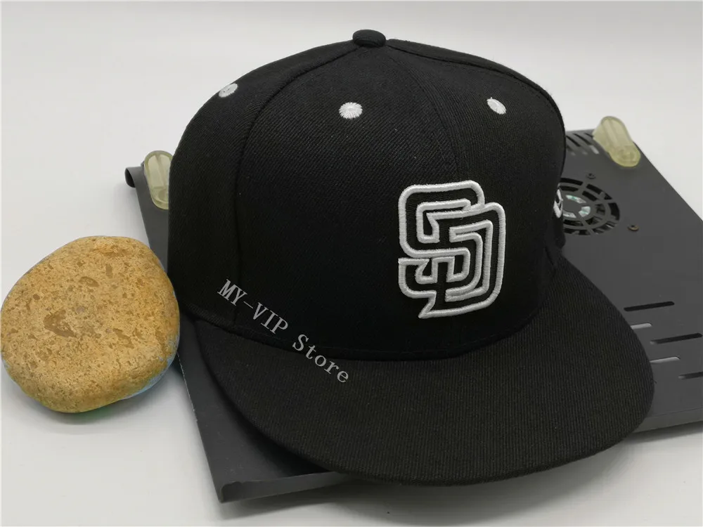 Augšā ir 2021. Jauns San Diego Aprīkots Cepures Atdzist Beisbola Cepurītes Pieaugušo Dzīvoklis Maksimālā Hip Hop Vēstuli SD Aprīkots Klp Vīrieši Sievietes Pilnībā Slēgta Gorra