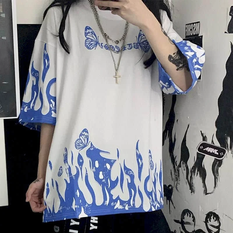 Ir 2021. Pavasara Vasaras Sieviešu Grafiskais Tee Japāņu Modes T Krekls, Pulovers Korejas Lielajam Harajuku Vintage Gothic Apģērbu, Topi