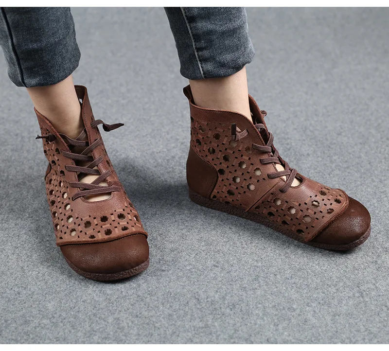 Ir 2021. Modes kurpes retro ādas high-top sandales apaļu purngalu dobi etnisko stilu vienas kurpes sieviešu kurpes sieviešu sandales