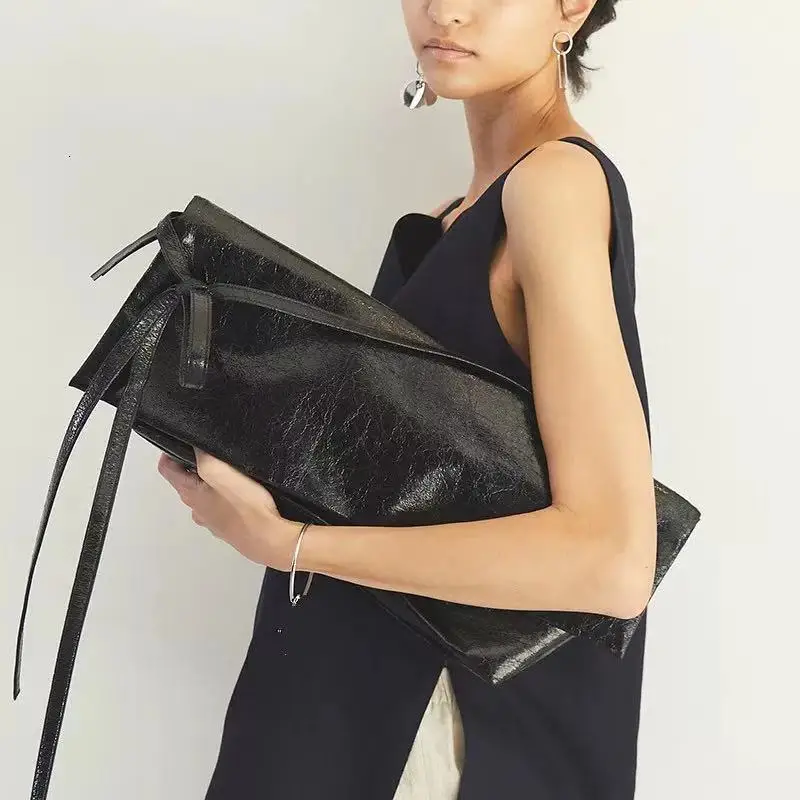 2020 Jaunu Stilīgu Sieviešu Zīmola Dizainere Sajūgs Soma Liela Jauda, Plecu Messenger Bag Vienkārša Personība, eļļu, vasku, Ādas somas