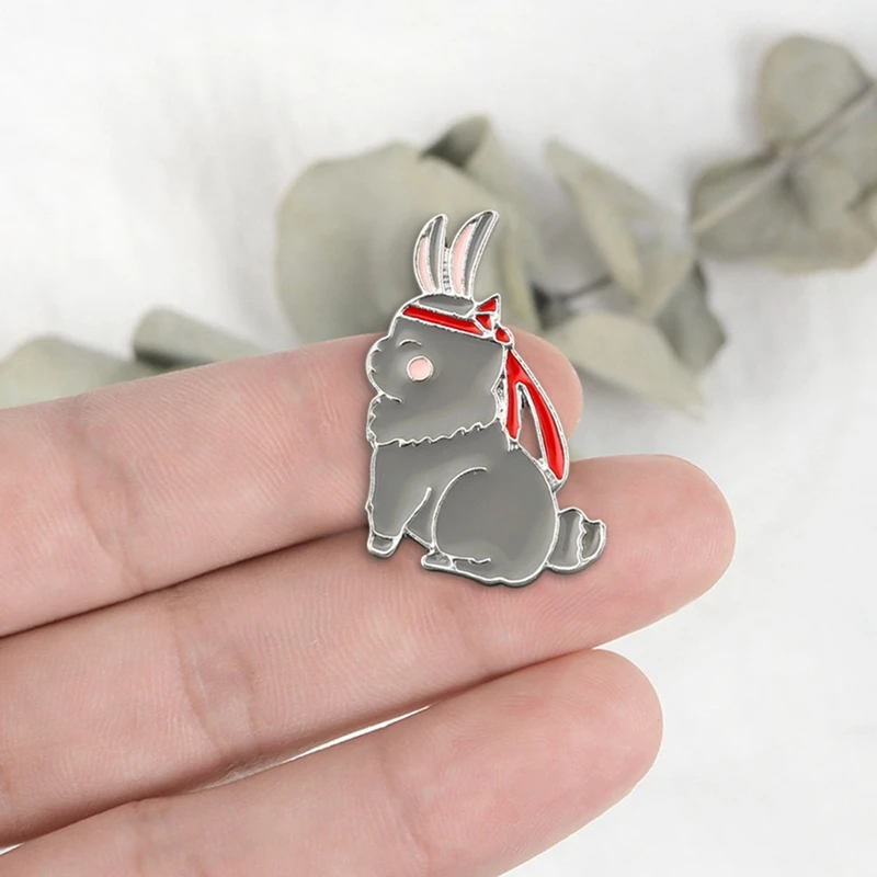 Mo Dao Zu Shi Melna Balta Truša Broša Un Emaljas Pin Cute Bunny Atloks Pin Žetons Rotaslietas Dāvanu Par Labākajiem Draugiem