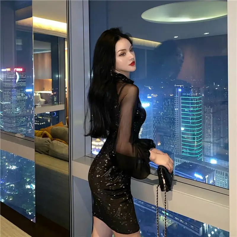 Ir 2021. pavasara jaunu sieviešu naktsklubs sexy uzlabota cheongsam zelta samta plānas Laternu Piedurknēm sēžamvieta kleita