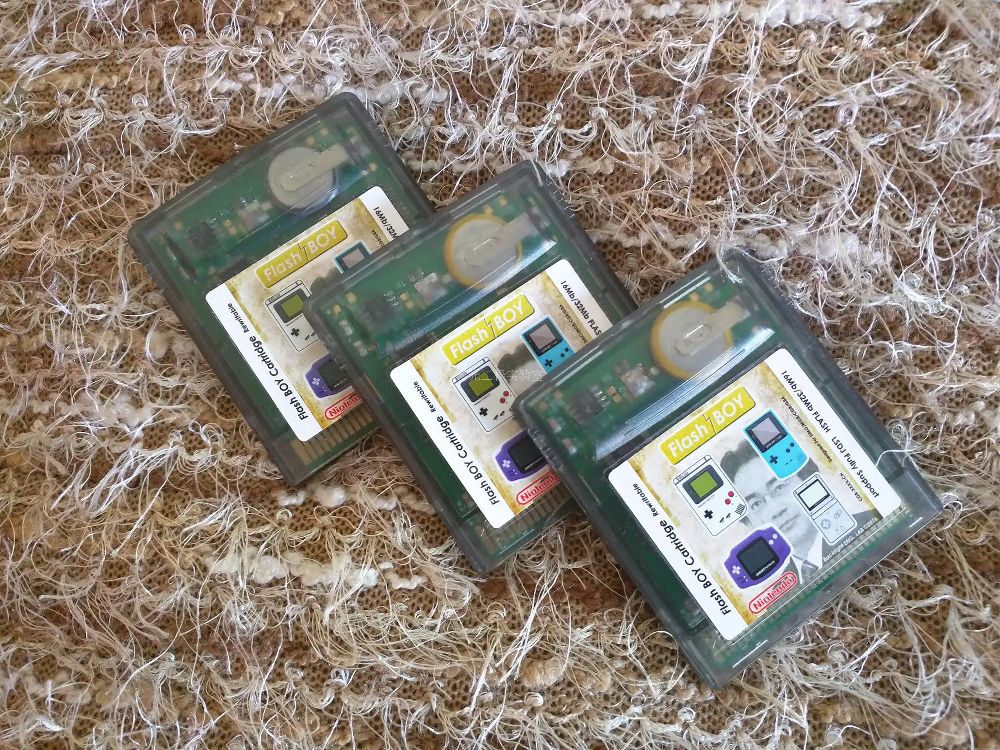 GB / GBC spēli burning kartes pulkstenis kartes mikroshēmu atmiņas Gameboy LSDJ