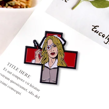 Kventina Tarantino Elle Vadītāja Kalifornijas Kalnu Čūska krusta emaljas pin Daryl Hannah Medmāsas Kostīms broša